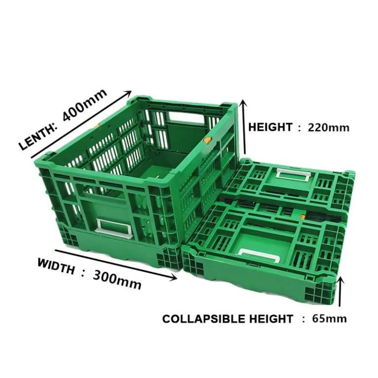 Una caja plegable verde desplegada y otra plegada.