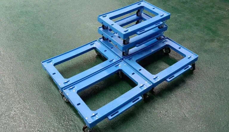 6 interlocking dollies